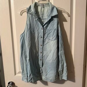 Active USA Light Blue Sleeveless Denim Button-Front Shirt